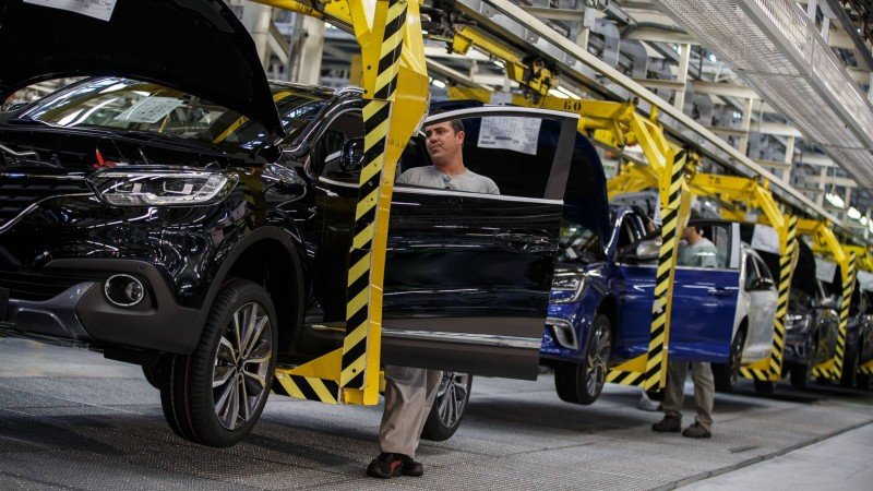 Renault estudia el cierre de fábricas en Francia por pérdidas&nbsp;financieras