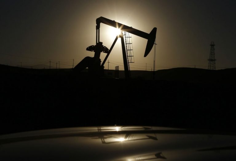 Mezcla mexicana se hunde 31% en medio de guerra&nbsp;petrolera