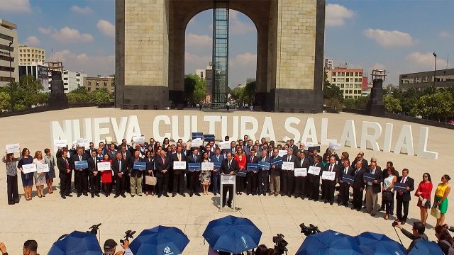 Patrones piden apoyo a trabajadores y gobierno para salvar&nbsp;empresas