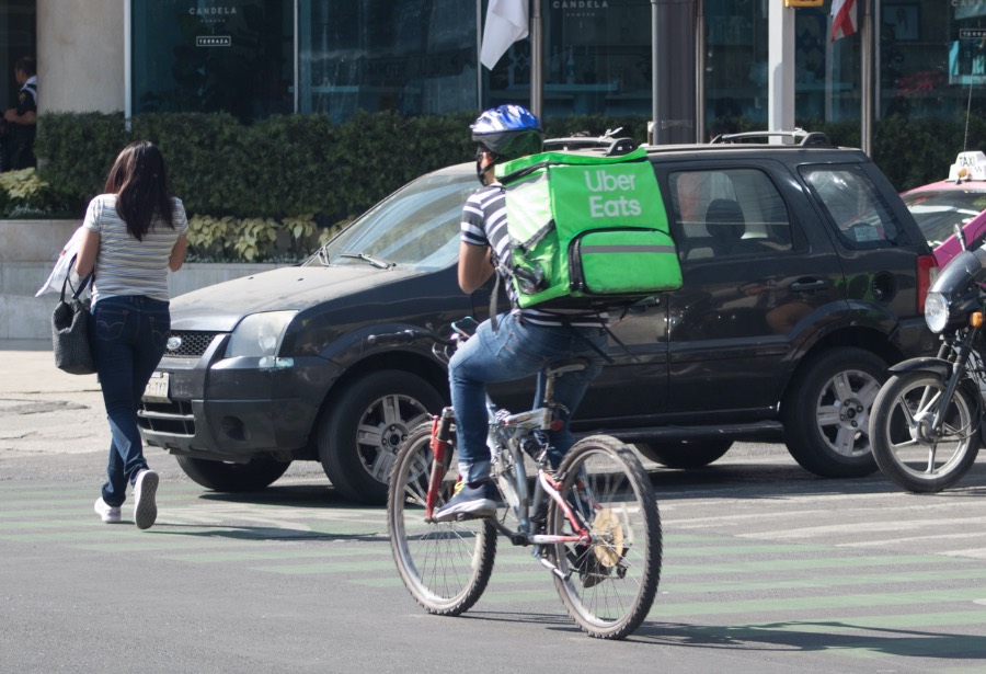 Jornaleros digitales: Esenciales en la pandemia, pero sin protección&nbsp;laboral