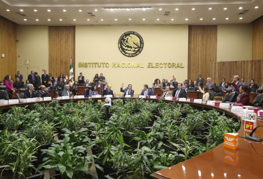 Tercer round por tope salarial: Autónomos insisten en ganar más que el&nbsp;Presidente