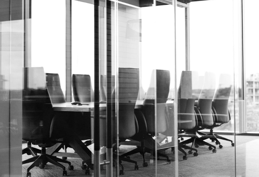 ¿En qué casos se puede regresar a las oficinas antes del semáforo&nbsp;verde?