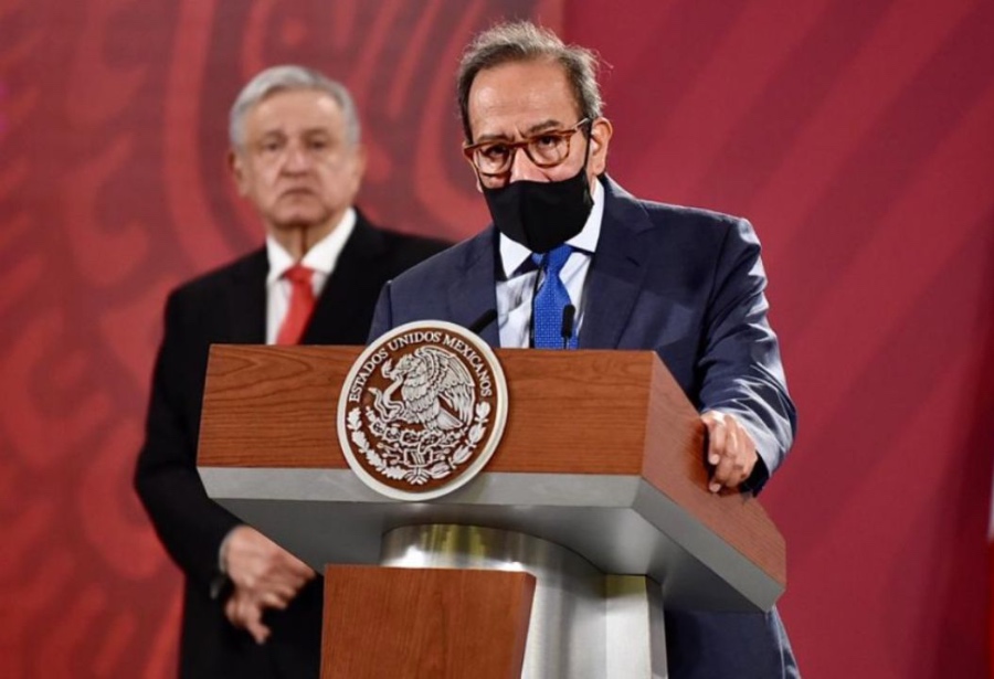 Pactan AMLO y empresarios acuerdo para posponer reforma de&nbsp;outsourcing