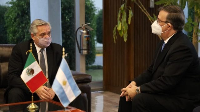 Presidente de Argentina llega a México para reforzar&nbsp;alianza