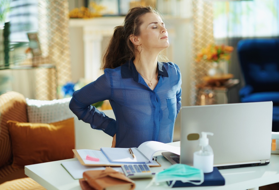 Daños psicosociales y biomecánicos, los principales riesgos del home&nbsp;office