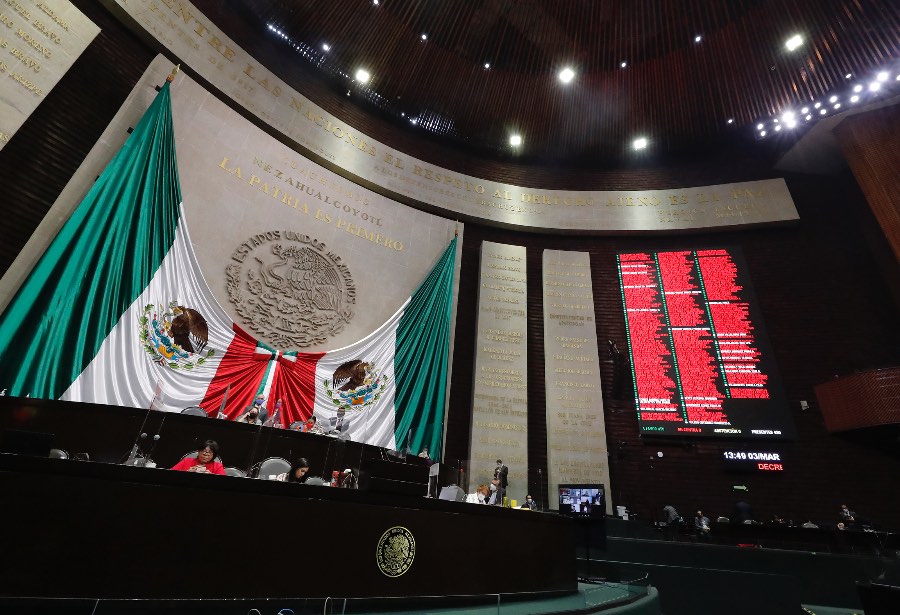 Congreso aprueba subir el salario mínimo cada año por encima de la&nbsp;inflación