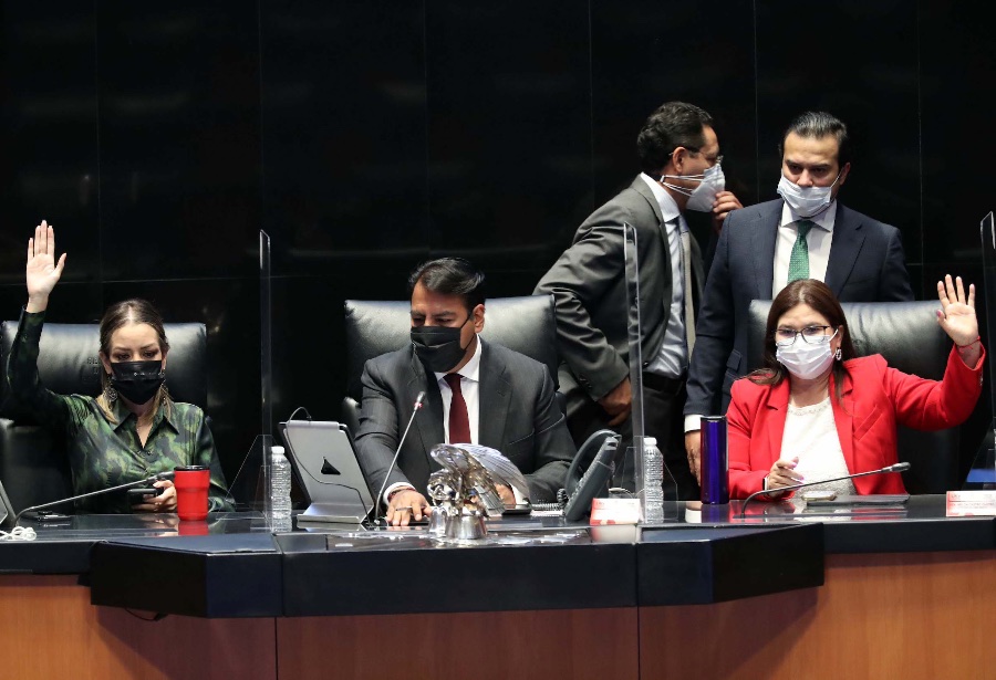 Burócratas podrán recibir bonos, premios y estímulos adicionales a su&nbsp;salario