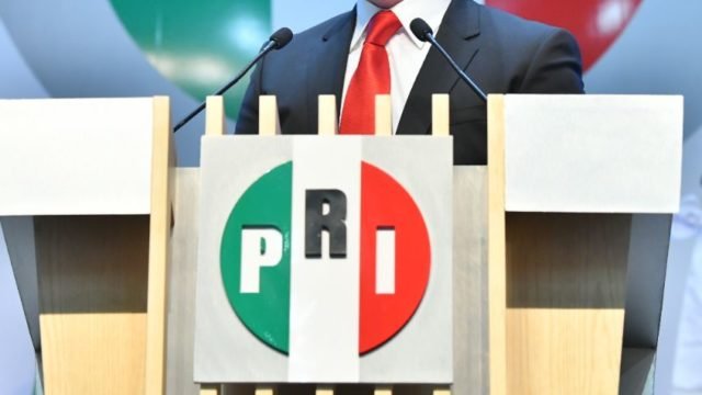 El PRI tiene cola que le pisen; es el eslabón débil de la alianza opositora: Agustín&nbsp;Basave