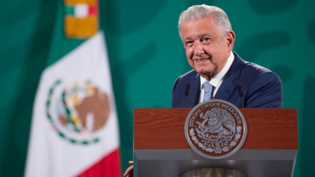 AMLO recibirá a gobernadores de oposición, menos a Aureoles y Cabeza de&nbsp;Vaca