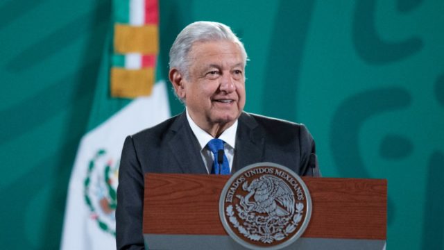 A quienes se ríen de consulta, se acabó la robadera:&nbsp;AMLO