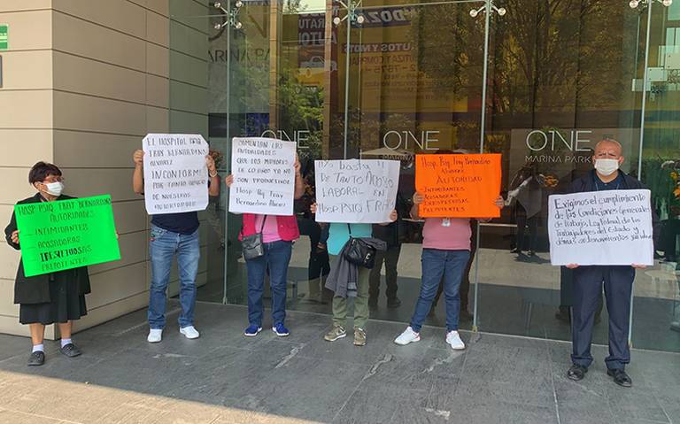 Trabajadores del Hospital Fray Bernardino protestan por falta de insumos&nbsp;médicos.