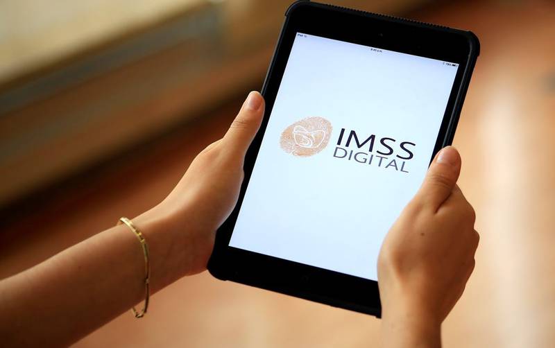 Quinta ola de COVID-19: Ya puedes tramitar tu permiso COVID 4.0 del&nbsp;IMSS.