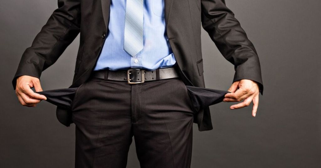 La pobreza se crea desde el mundo laboral y en empresas de todos los&nbsp;tamaños