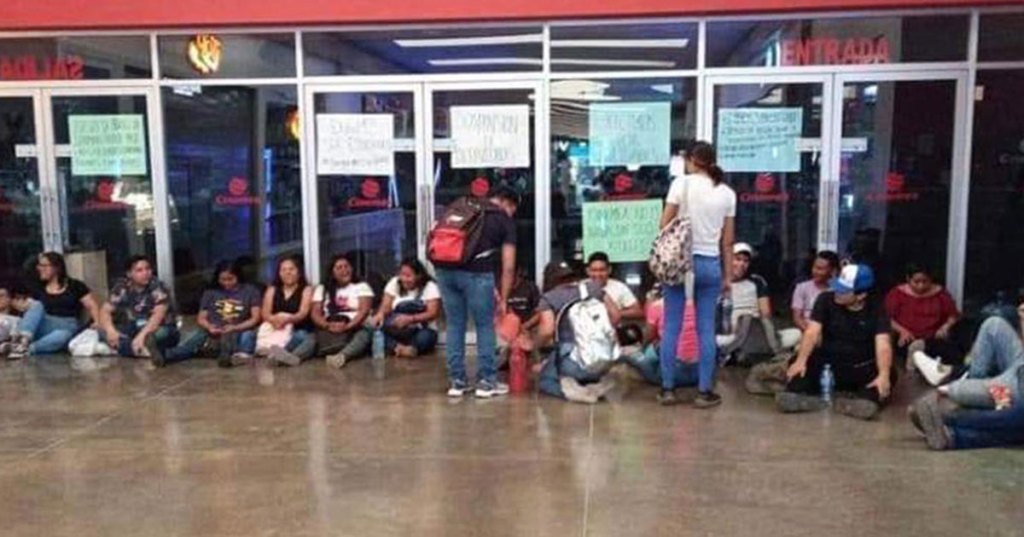 Reclaman utilidades y cine despide a 20&nbsp;trabajadores