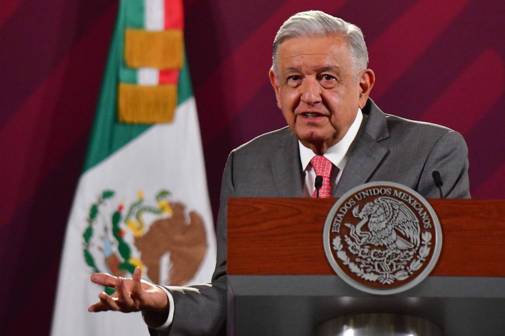 AMLO cuestiona a TEPJF por la supuesta violencia de&nbsp;genero