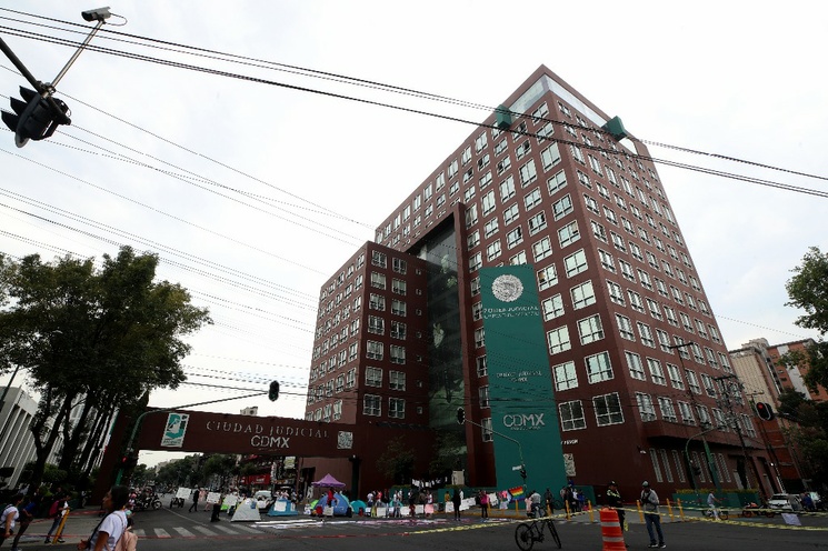 Trabajadores del PJCDMX rechazan incremento salarial de 3.5% y hacen&nbsp;bloqueos