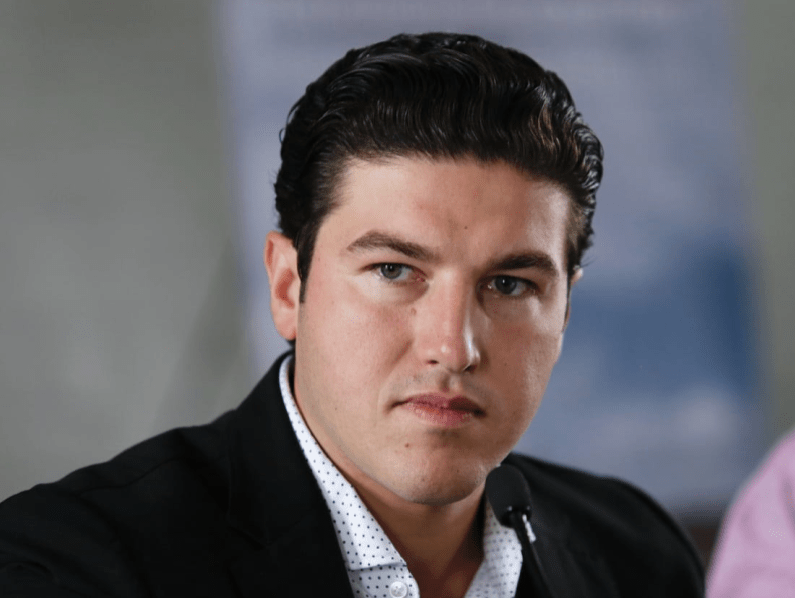 AMLO brinda apoyo a Samuel García tras su  solicitud de&nbsp;licencia