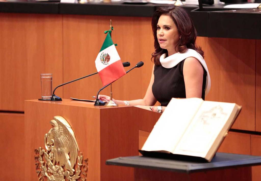 Blanca María del Socorro Alcalá propone proteger derechos de trabajadores locales&nbsp;consulares