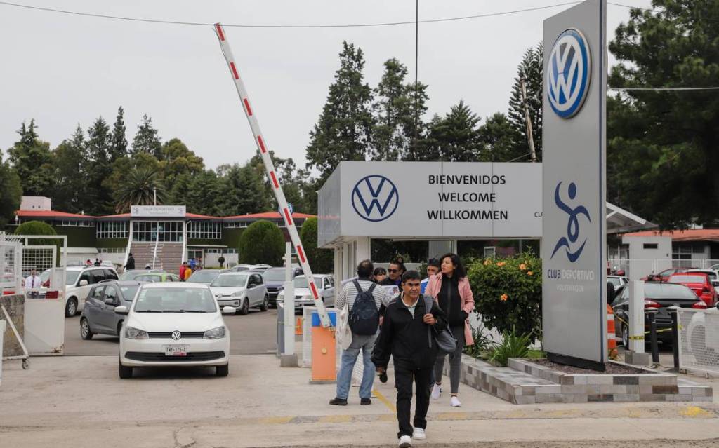 Trabajadores del Grupo 8 y de mantenimiento de VW Ven Favorable el Preacuerdo de Revisión&nbsp;Contractual